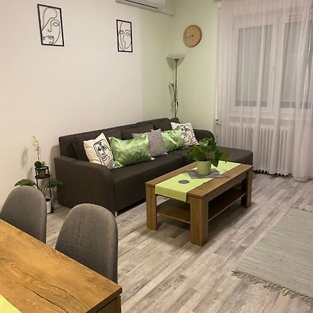 Katica Apartman غيور المظهر الخارجي الصورة